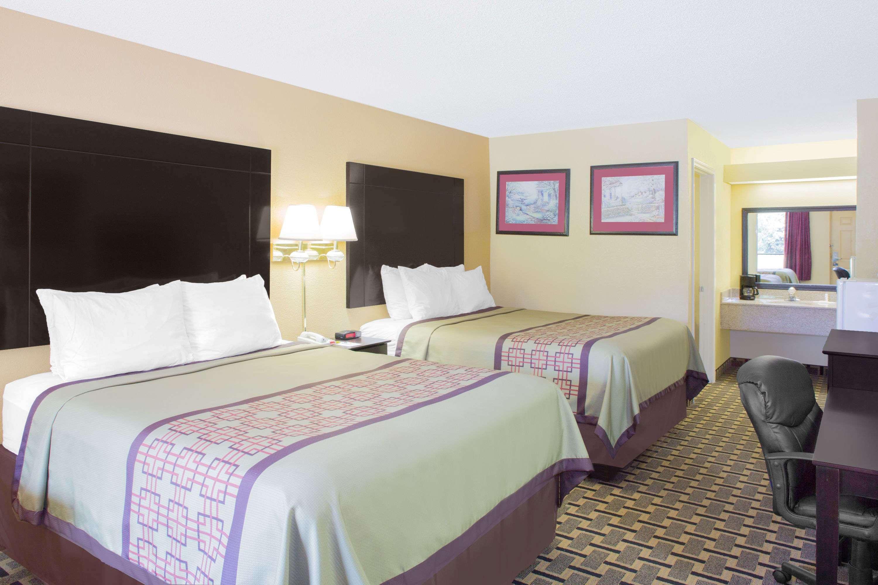 Days Inn By Wyndham Andalusia Zewnętrze zdjęcie