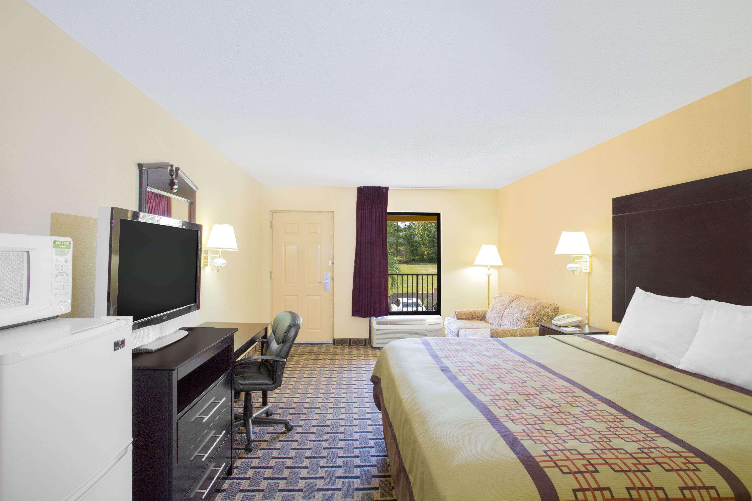 Days Inn By Wyndham Andalusia Zewnętrze zdjęcie