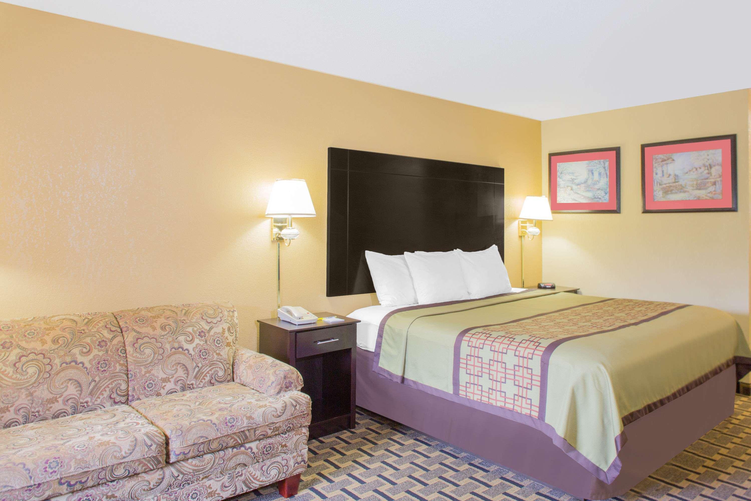 Days Inn By Wyndham Andalusia Zewnętrze zdjęcie