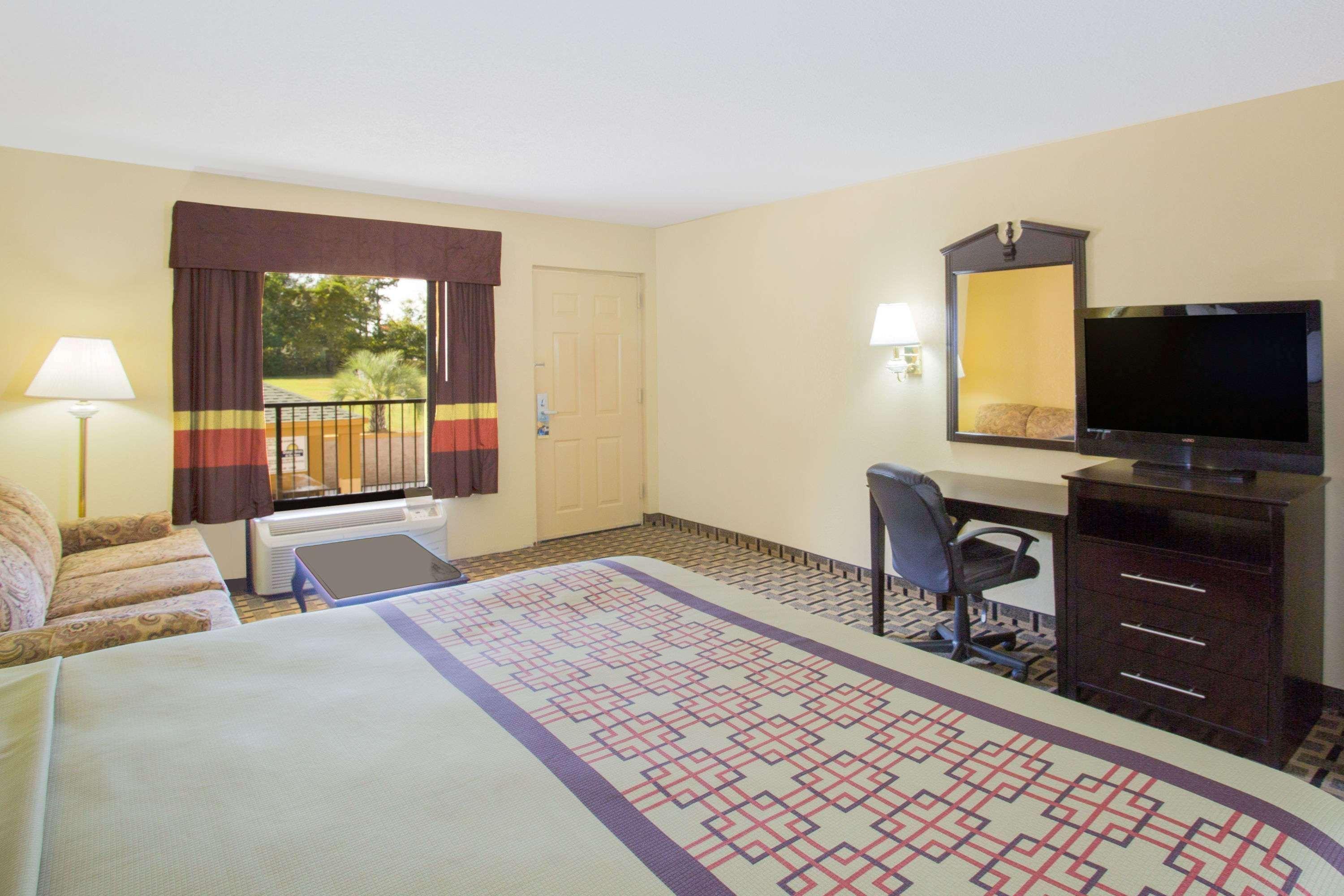 Days Inn By Wyndham Andalusia Zewnętrze zdjęcie